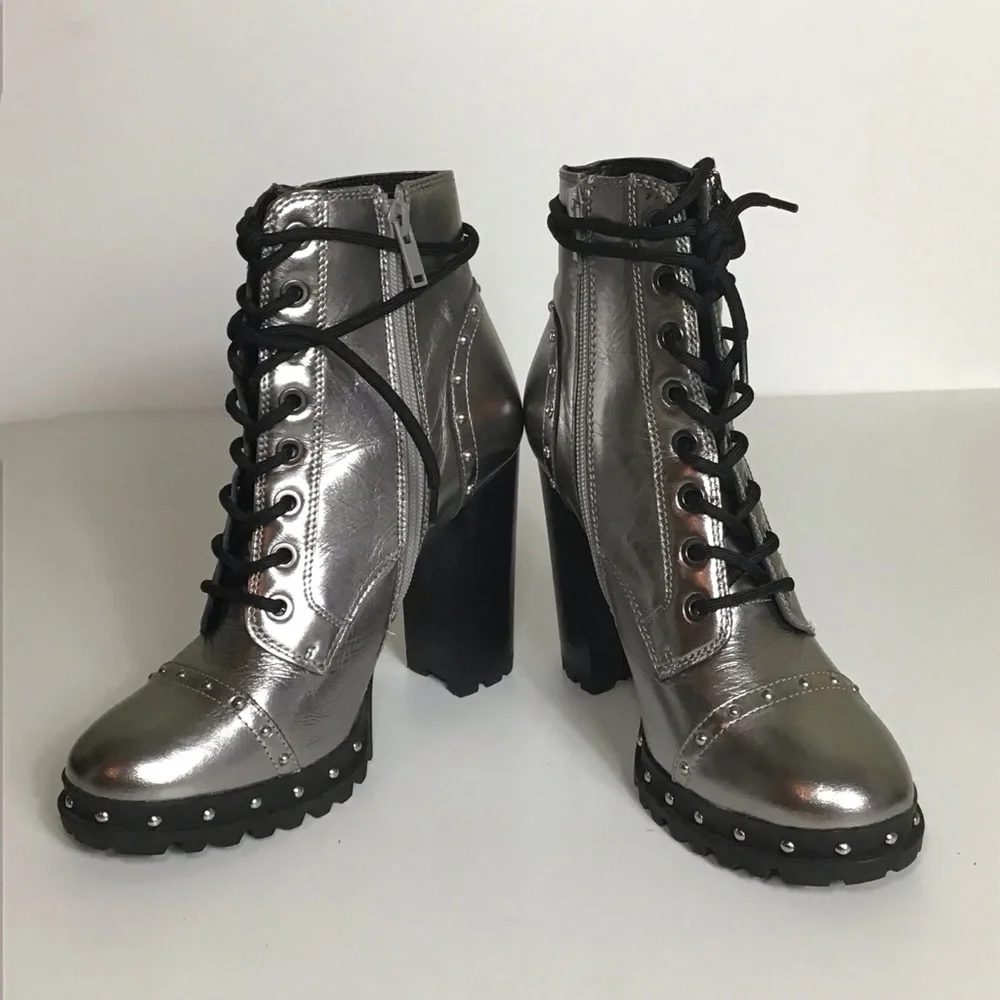 ALDO Silver Metallic Lace Up Military Leather Ankle Boots Isidro Sz 6/36 EU EUC